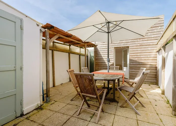 Hébergement de vacances La Joséphine - Maison Avec Terrasse *